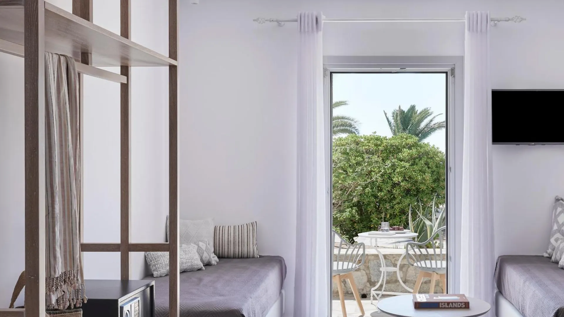 Myconian Sunrise Relais & Chateaux Hotel Agrari   Agrari (Mykonos)