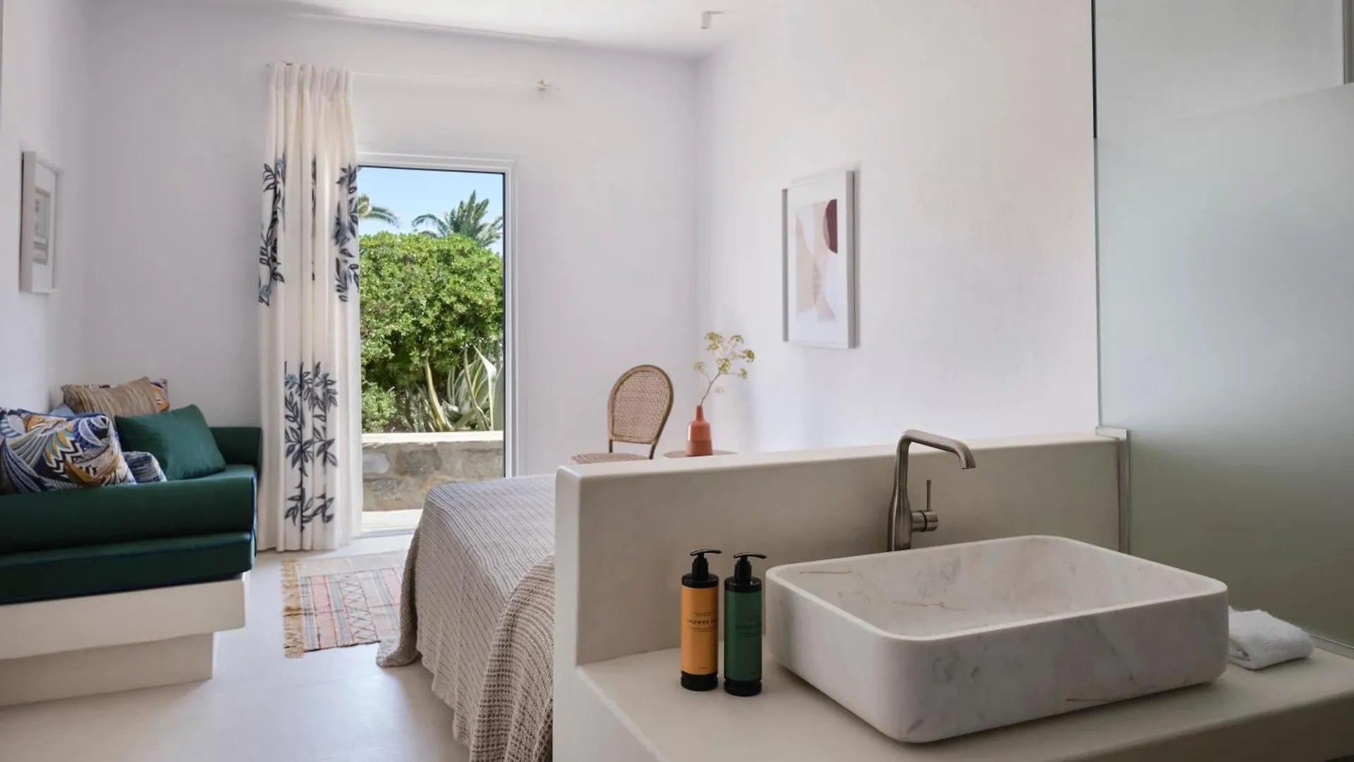 Myconian Sunrise Relais & Chateaux Hotel Agrari  5*, Agrari (Mykonos)