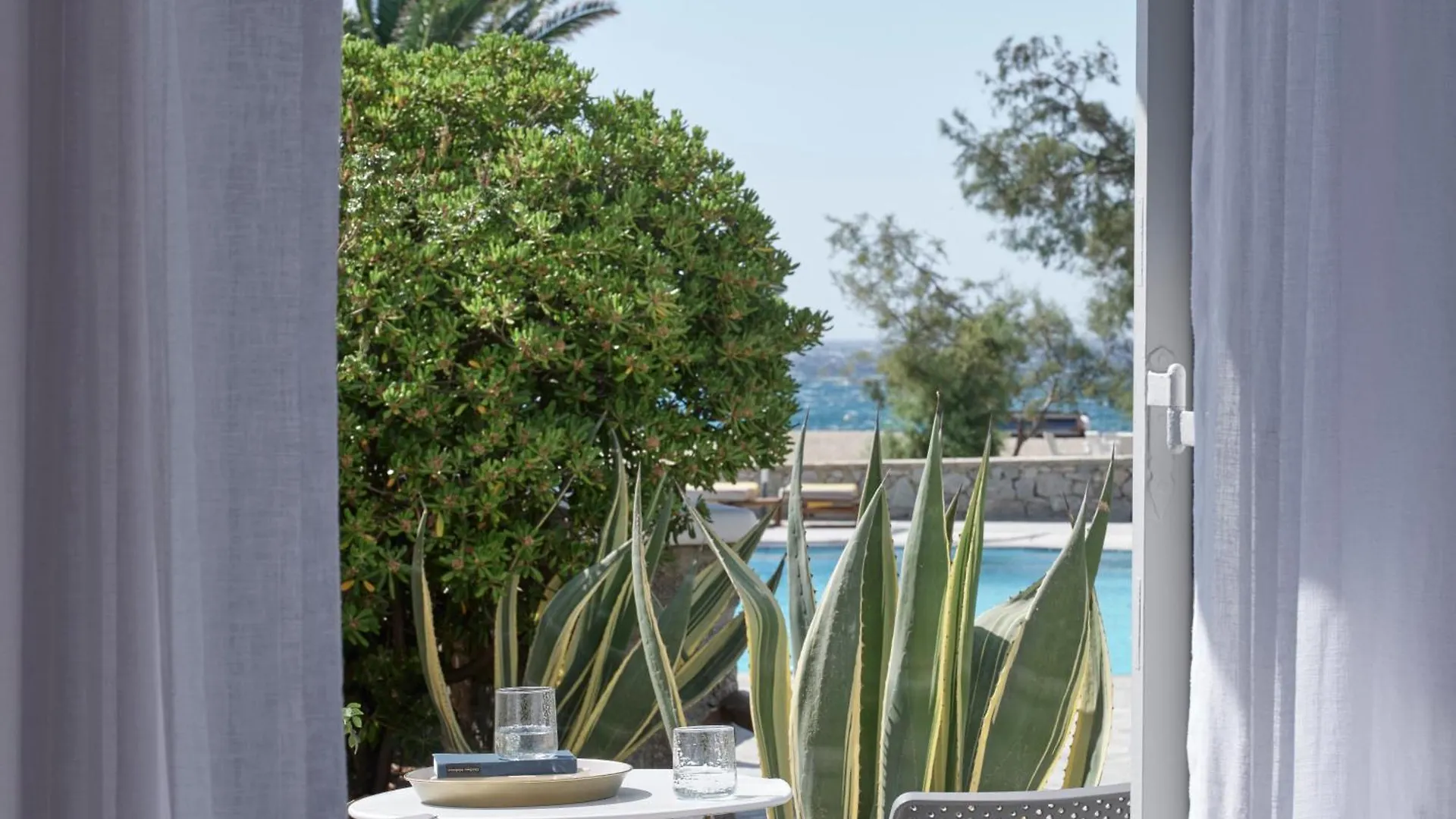 Myconian Sunrise Relais & Chateaux Hotel Agrari  Agrari (Mykonos)