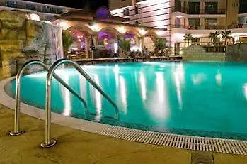 Myconian Sunrise Relais & Chateaux Hotel Αγράρι
